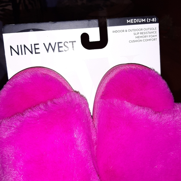 Nine West Fushia Fluffy Fur Slippers NWT - Picture 4 of 14